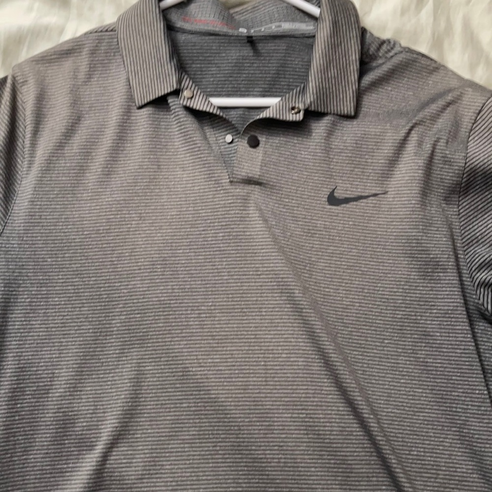 Nike tiger woods golf polo